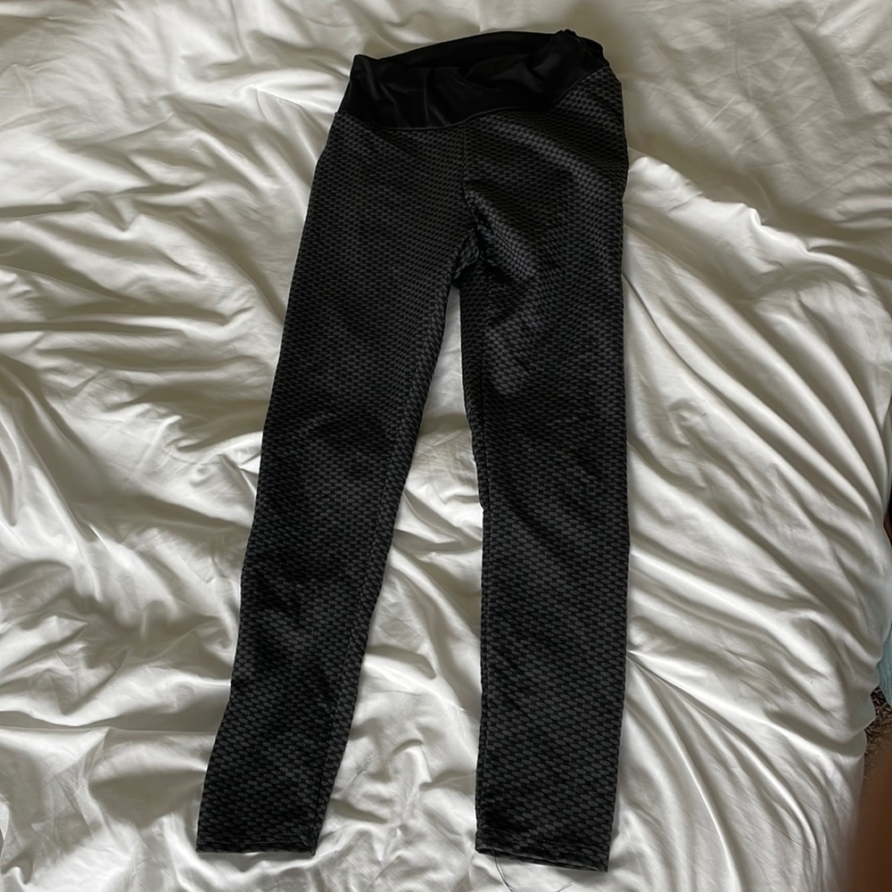 Black fish net leggings